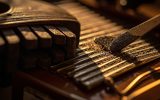 Les instruments acoustiques et percussifs joués par grattement