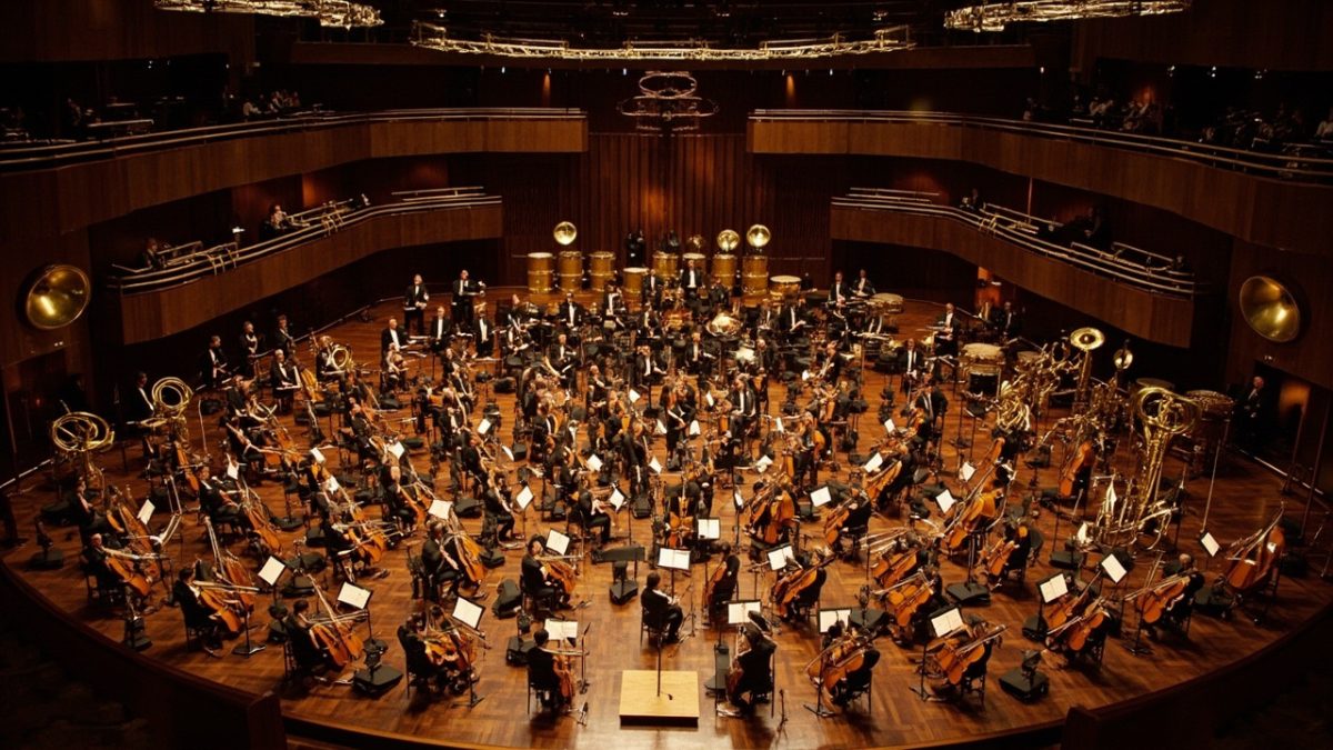L'organisation spatiale d'un orchestre symphonique et le placement des instruments